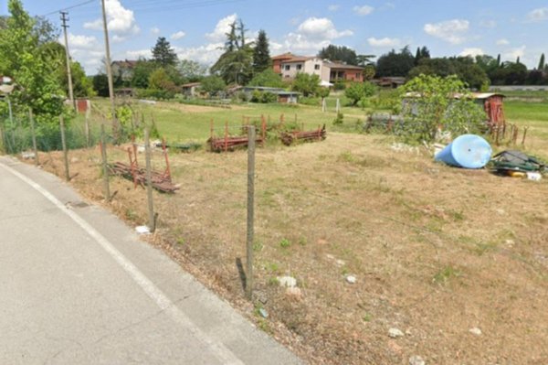 terreno edificabile in vendita a Torgiano in zona Fornaci