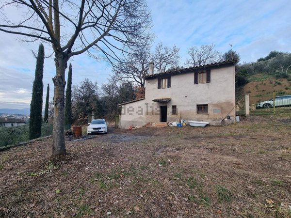 casa indipendente in vendita a Torgiano in zona Signoria
