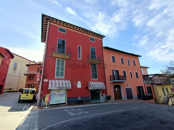 attico in vendita a Torgiano