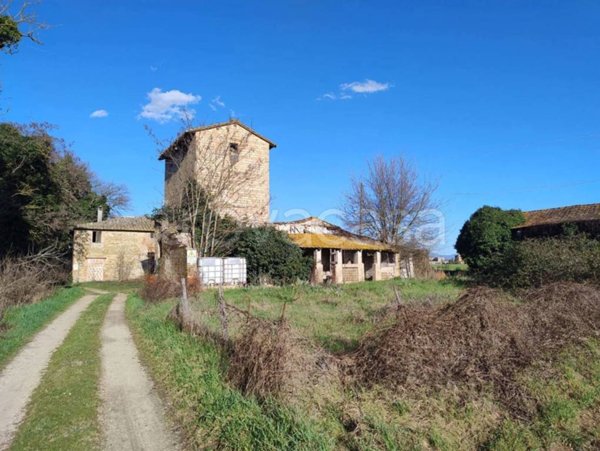 casa indipendente in vendita a Torgiano in zona Brufa