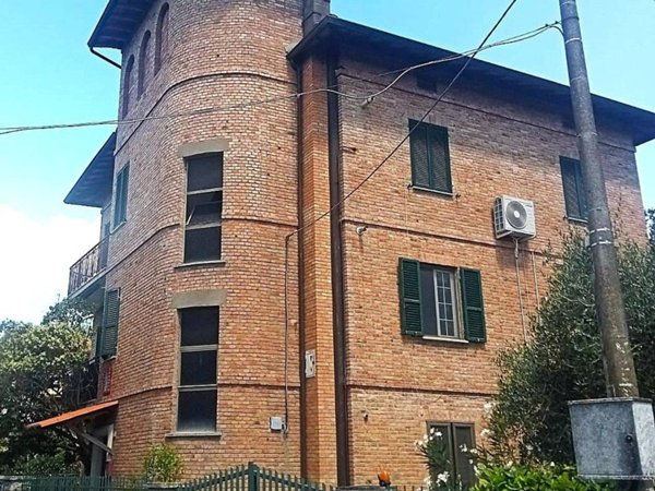 appartamento in vendita a Torgiano in zona Fornaci