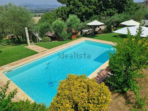 casa indipendente in vendita a Torgiano in zona Pontenuovo