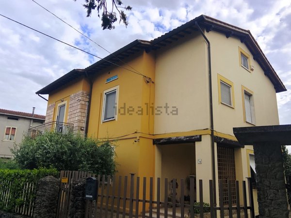casa indipendente in vendita a Torgiano in zona Pontenuovo