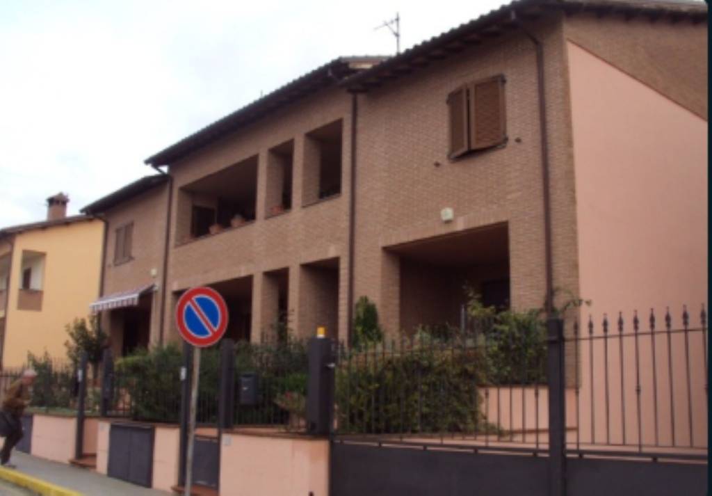 appartamento in vendita a Trevi in zona Santa Maria in Valle