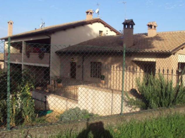 appartamento in vendita a Trevi in zona Matigge/Li Celli
