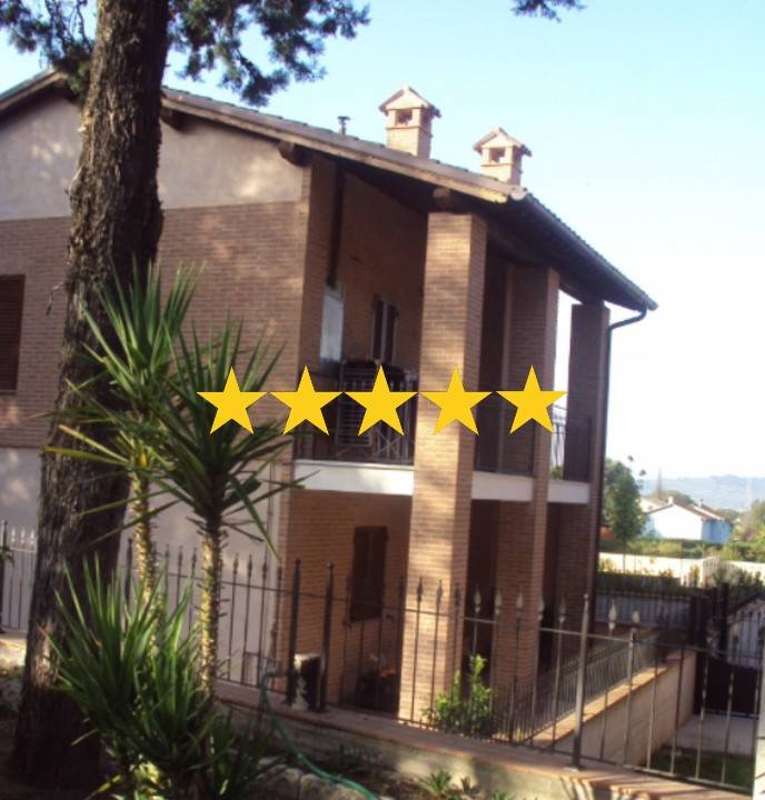 appartamento in vendita a Trevi in zona Matigge/Li Celli
