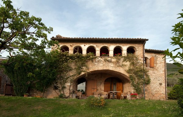 casa indipendente in vendita a Trevi