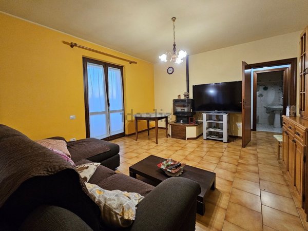 appartamento in vendita a Trevi
