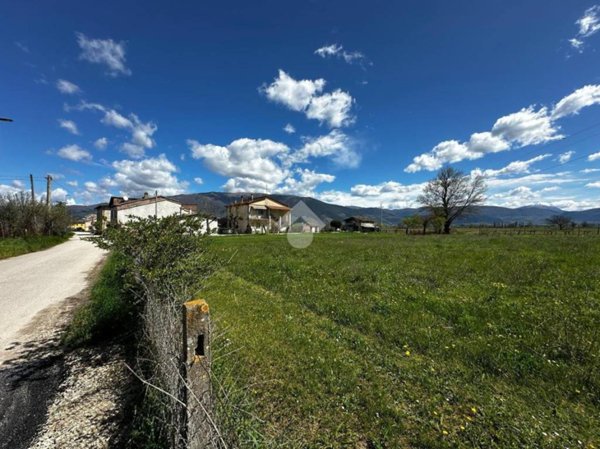 terreno agricolo in vendita a Trevi in zona Picciche