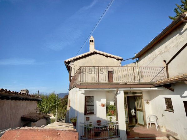 casale in vendita a Trevi in zona Coste