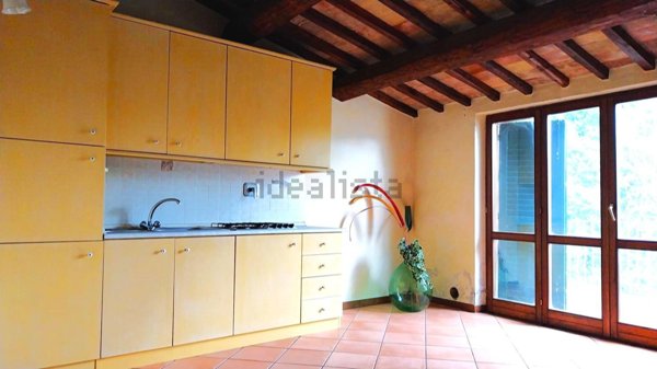 casale in vendita a Trevi
