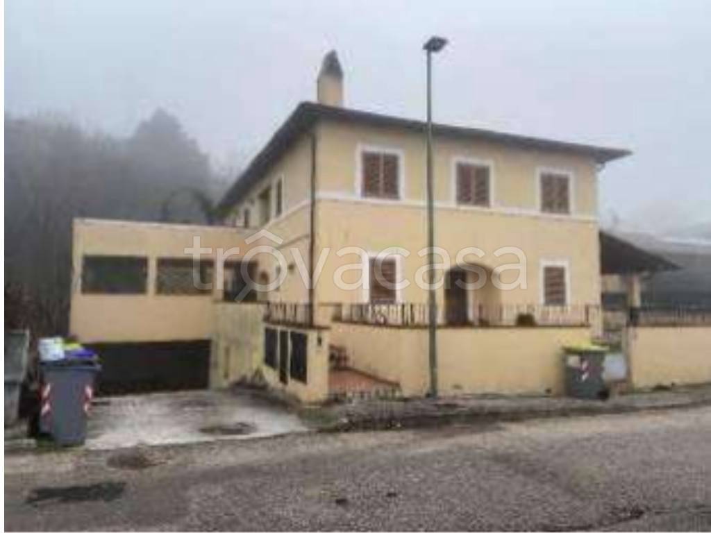 appartamento in vendita a Trevi in zona Matigge/Li Celli