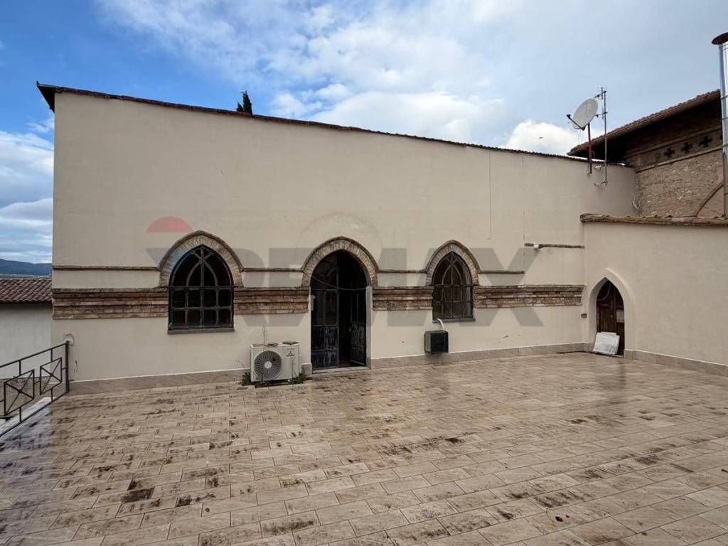 appartamento in vendita a Trevi in zona Cannaiola