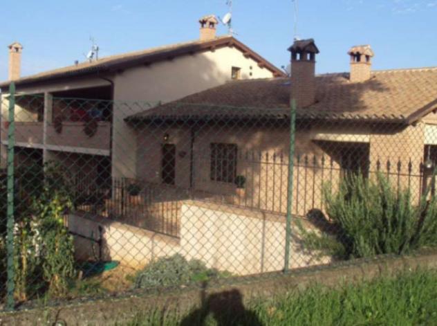 appartamento in vendita a Trevi in zona Matigge/Li Celli