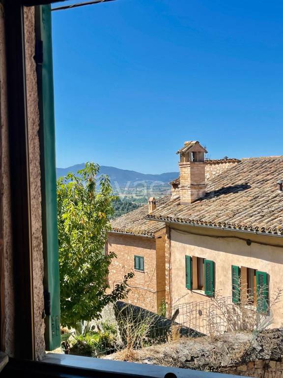 appartamento in vendita a Trevi