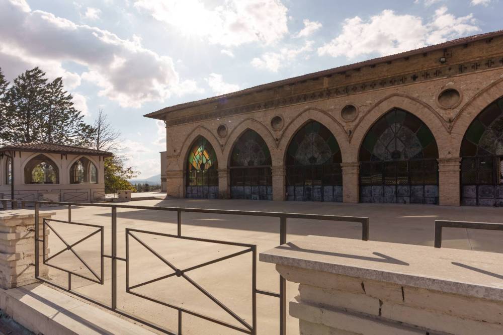 locale commerciale in vendita a Trevi in zona Cannaiola