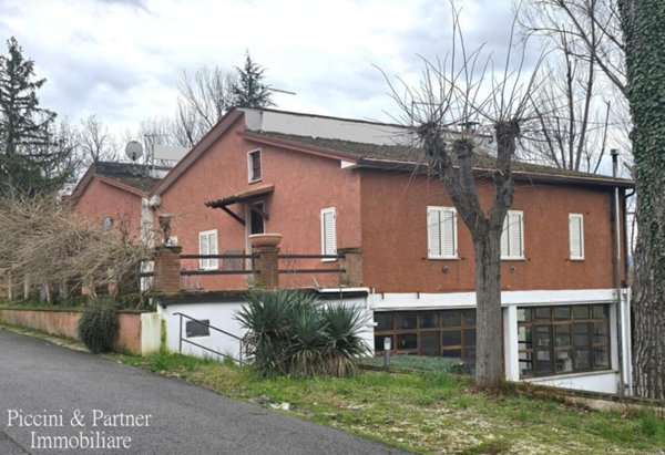 appartamento in vendita a Trevi