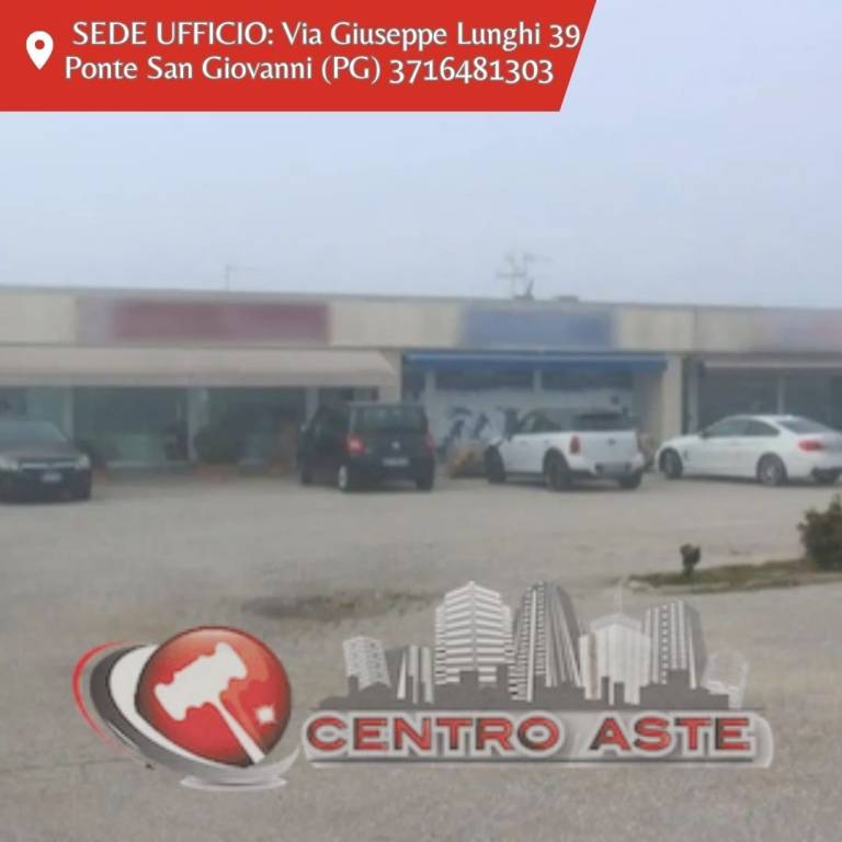 ufficio in vendita a Trevi