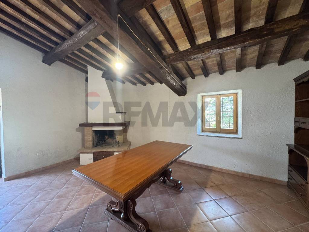 casa indipendente in vendita a Trevi in zona Coste