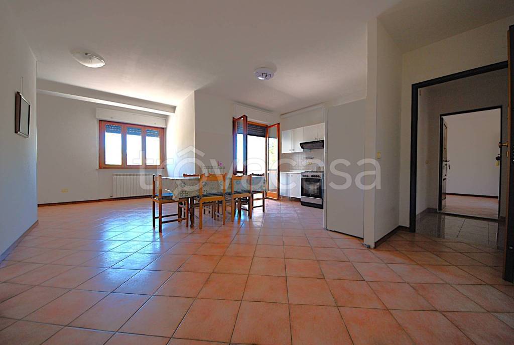 appartamento in vendita a Trevi in zona Parrano