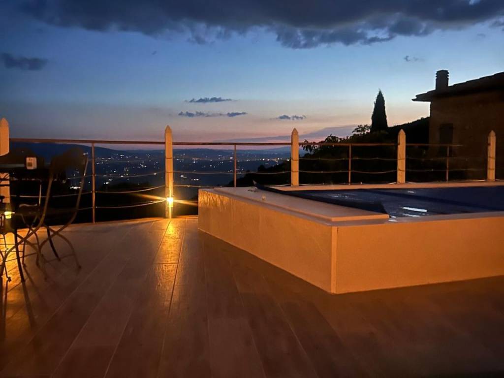 casa indipendente in vendita a Trevi in zona Coste