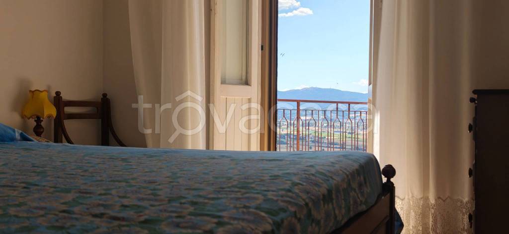 casa indipendente in vendita a Trevi in zona Bovara