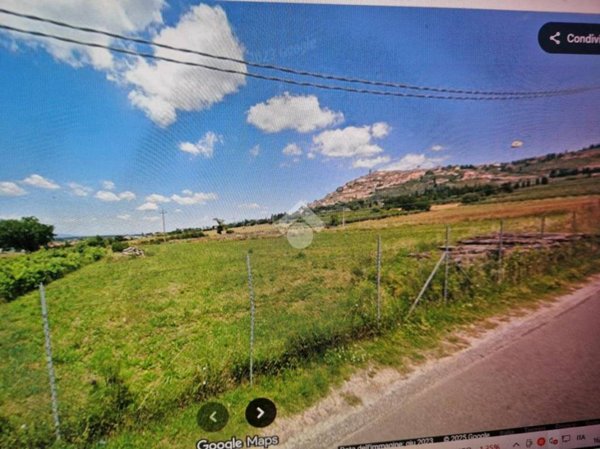 terreno agricolo in vendita a Trevi in zona Parrano