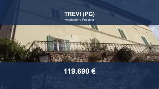 casa indipendente in vendita a Trevi