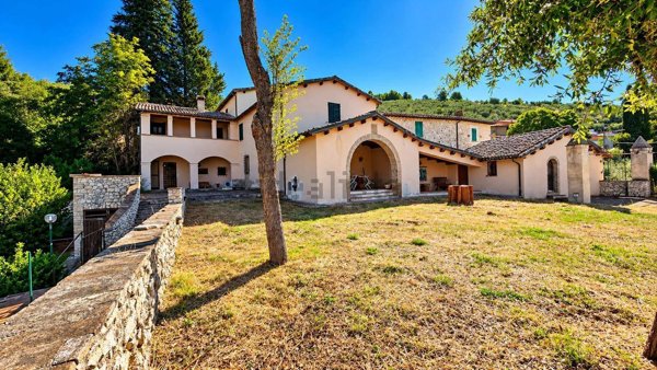 casa indipendente in vendita a Trevi in zona San Donato