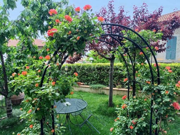 casa indipendente in vendita a Tuoro sul Trasimeno