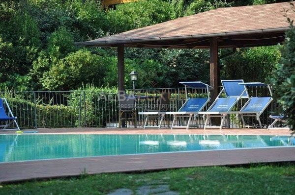 villa in vendita a Tuoro sul Trasimeno