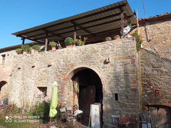 casa indipendente in vendita a Tuoro sul Trasimeno