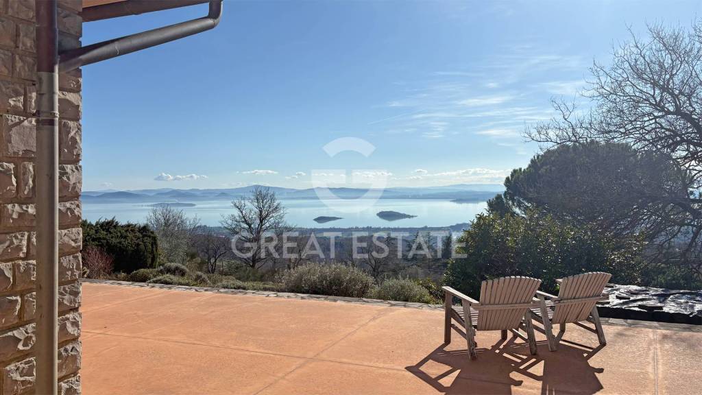casa indipendente in vendita a Tuoro sul Trasimeno