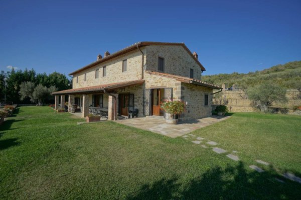 casa indipendente in vendita a Tuoro sul Trasimeno