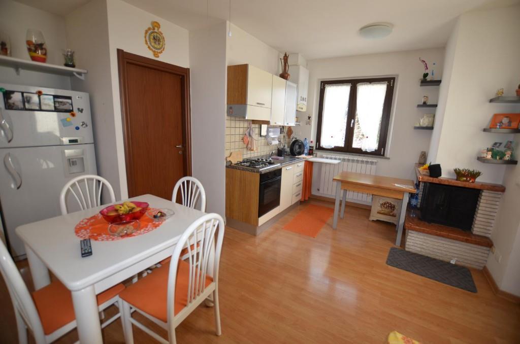 appartamento in vendita a Tuoro sul Trasimeno