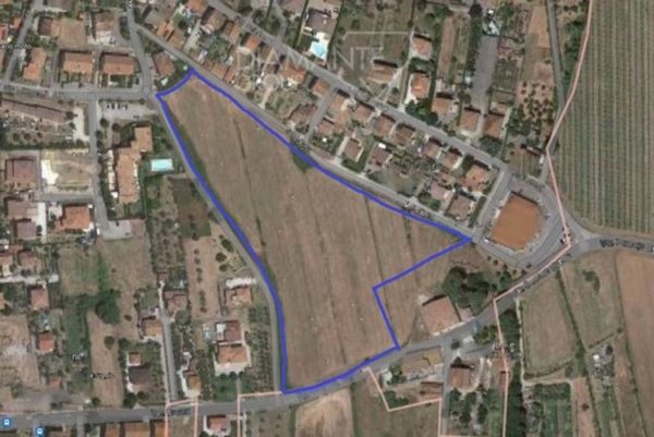 terreno edificabile in vendita a Tuoro sul Trasimeno