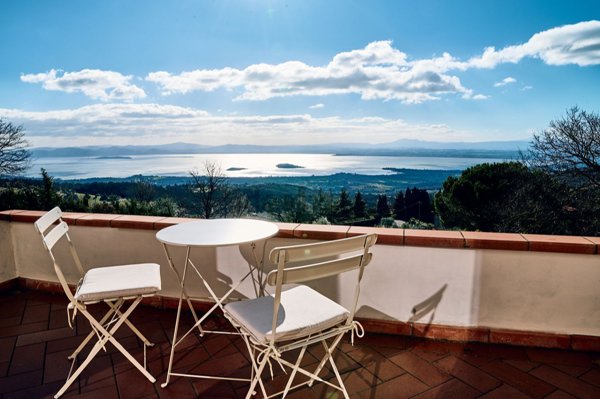 casa indipendente in vendita a Tuoro sul Trasimeno