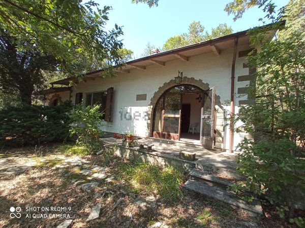 casa indipendente in vendita a Tuoro sul Trasimeno