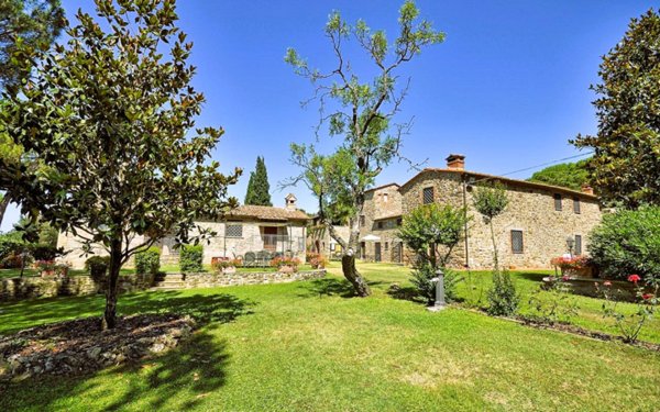 casa indipendente in vendita a Tuoro sul Trasimeno in zona Vernazzano