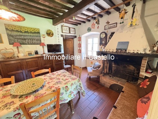 casa indipendente in vendita a Tuoro sul Trasimeno