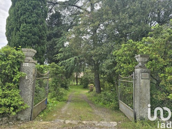 casa indipendente in vendita a Tuoro sul Trasimeno in zona Isola Maggiore