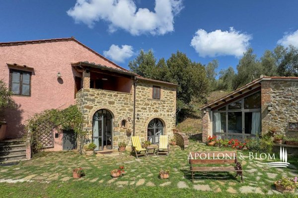 casa indipendente in vendita a Tuoro sul Trasimeno