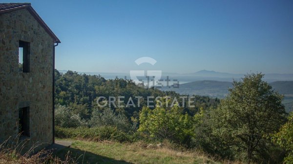 casale in vendita a Tuoro sul Trasimeno