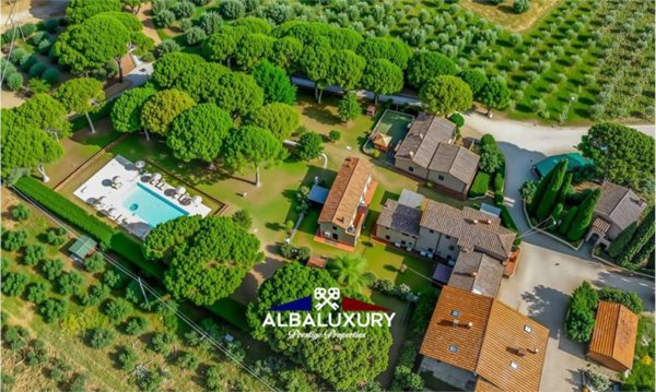 casa indipendente in vendita a Tuoro sul Trasimeno in zona Vernazzano