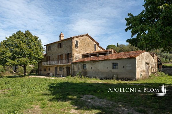 casale in vendita a Tuoro sul Trasimeno