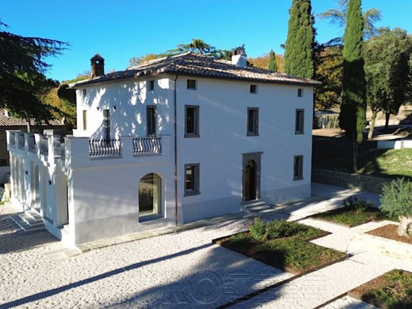casa indipendente in vendita a Tuoro sul Trasimeno