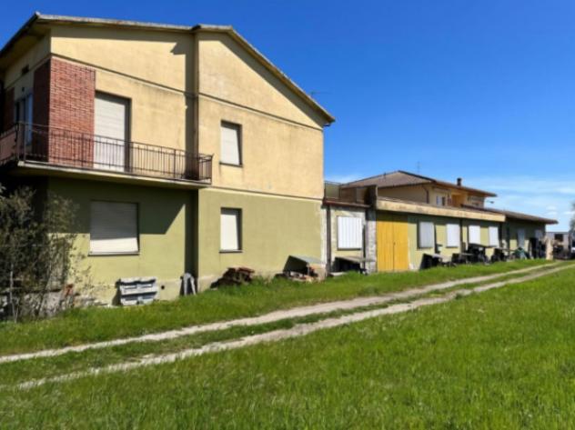 pentavano in vendita a Tuoro sul Trasimeno