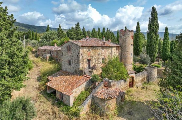villa in vendita a Tuoro sul Trasimeno
