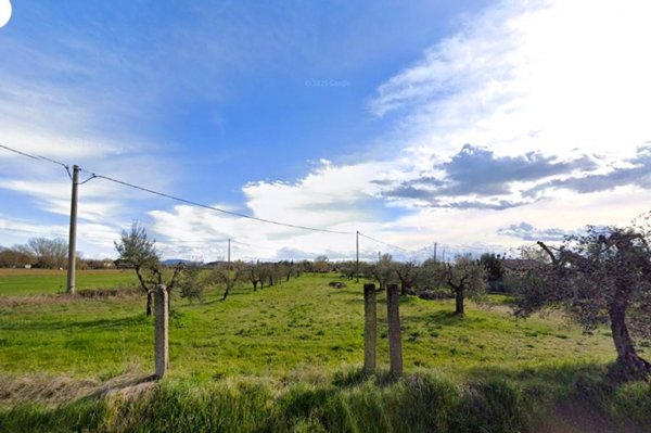 terreno edificabile in vendita a Tuoro sul Trasimeno