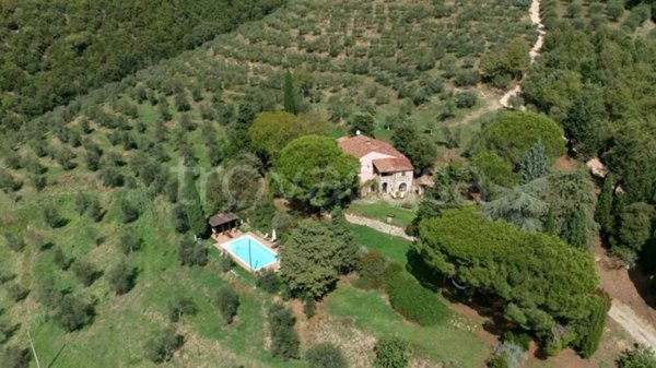 casa indipendente in vendita a Tuoro sul Trasimeno